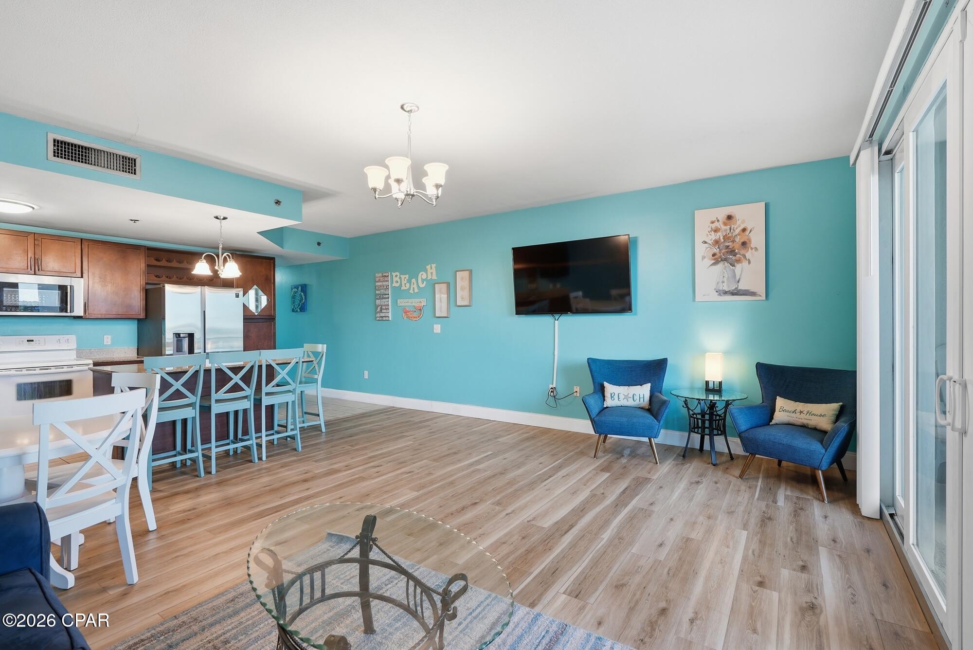 Image 2 For 9860 Thomas Drive 305