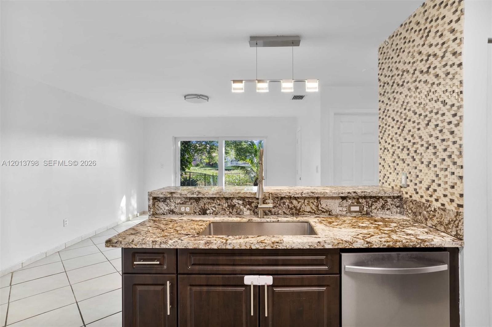 Property photo # 4