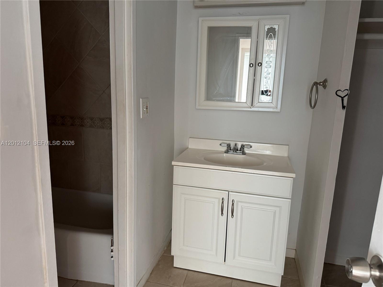 Property photo # 8