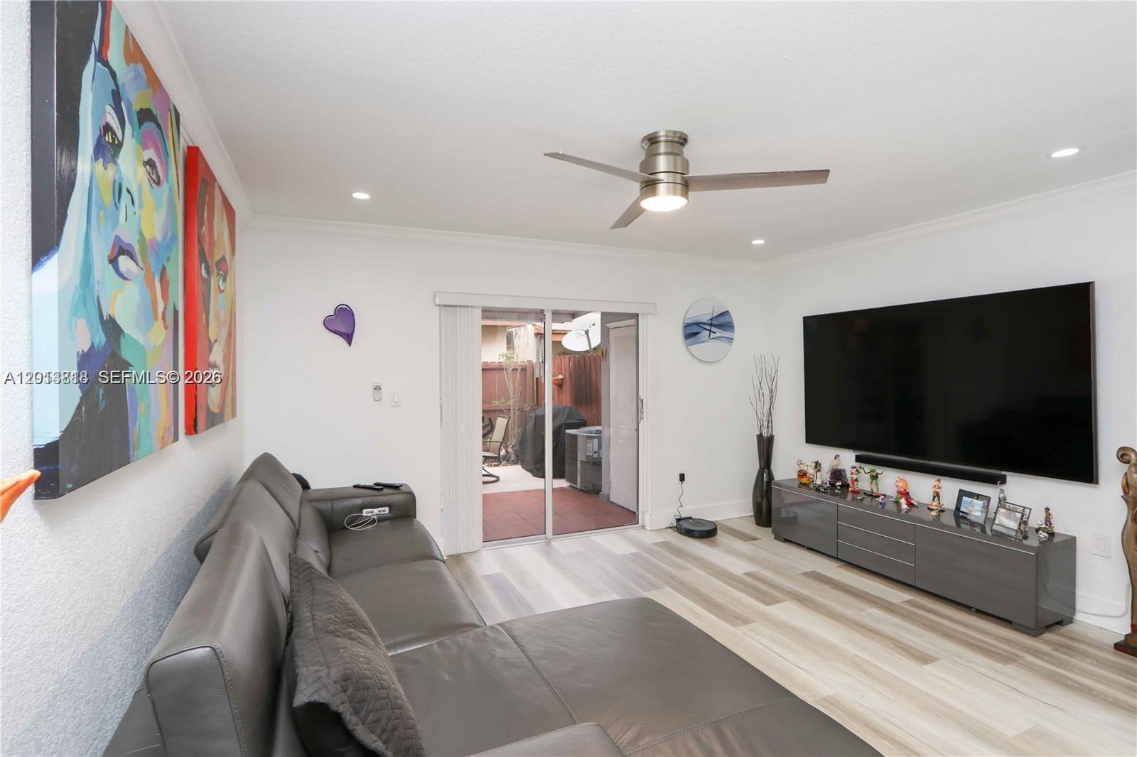 Property photo # 4