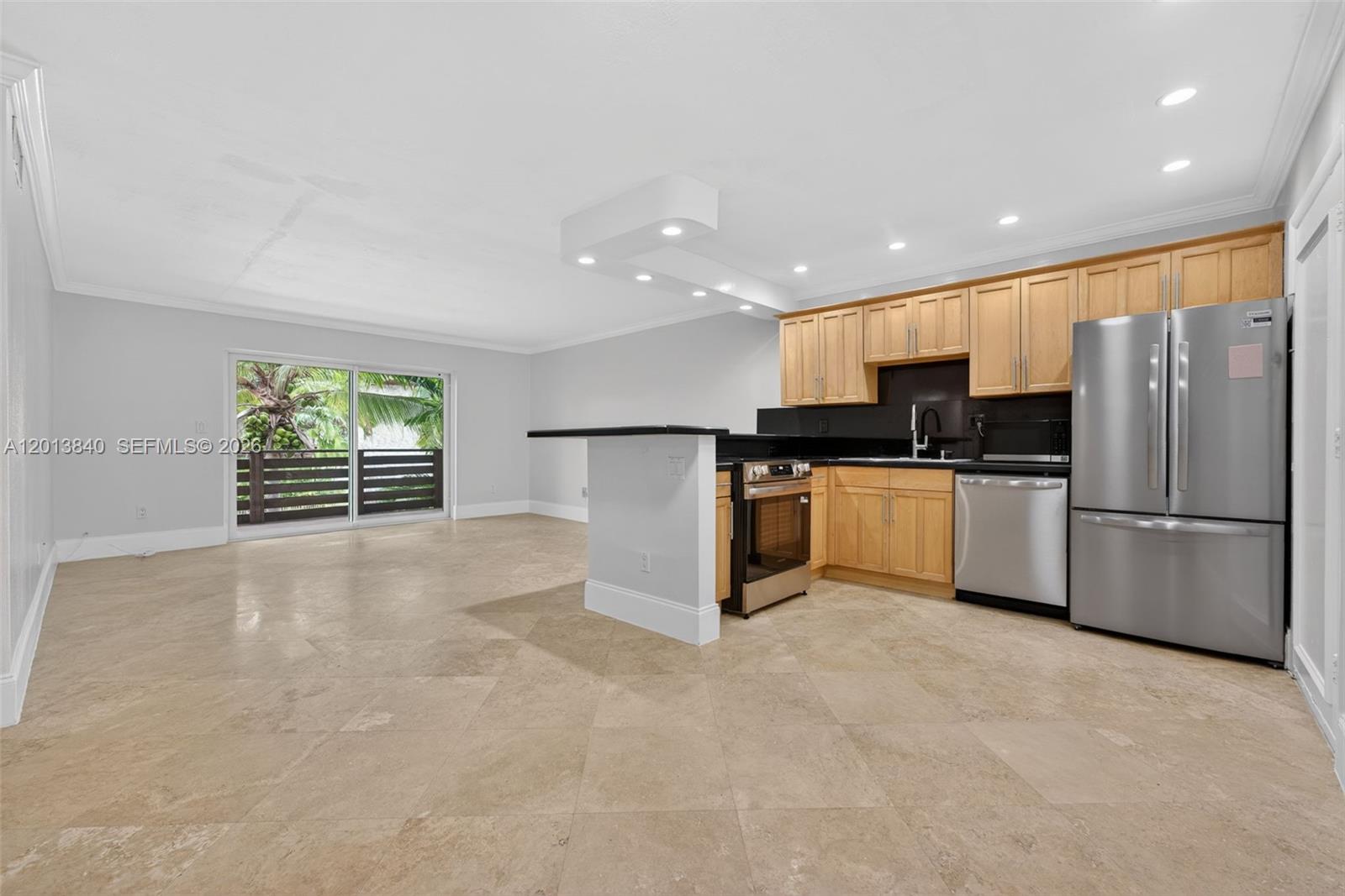 Property photo # 0
