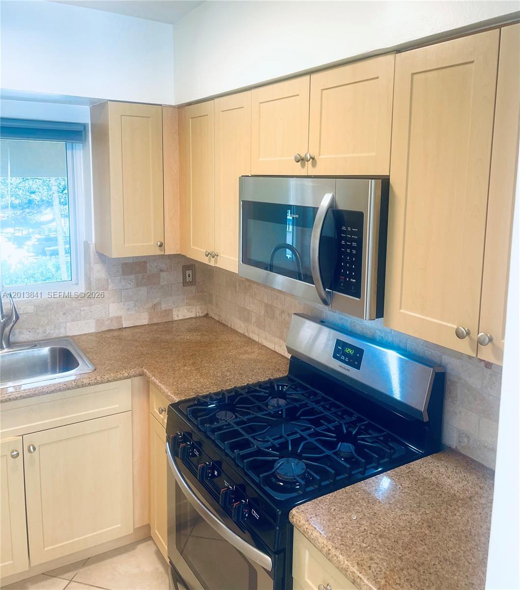 Property photo # 4