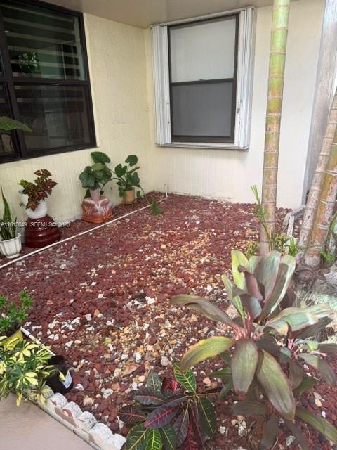 Villa Dorada Condo
