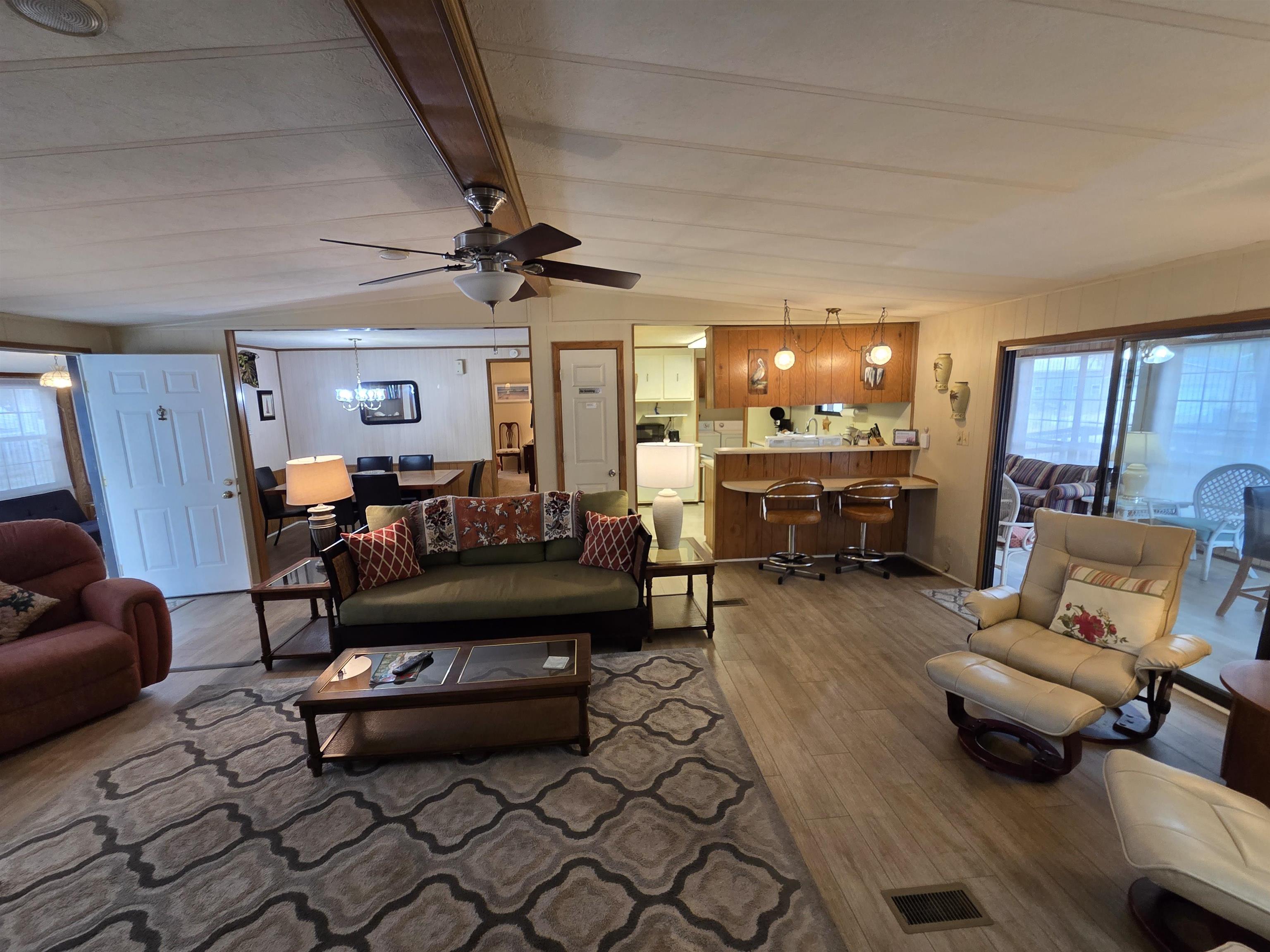 2611652 | Photo 13