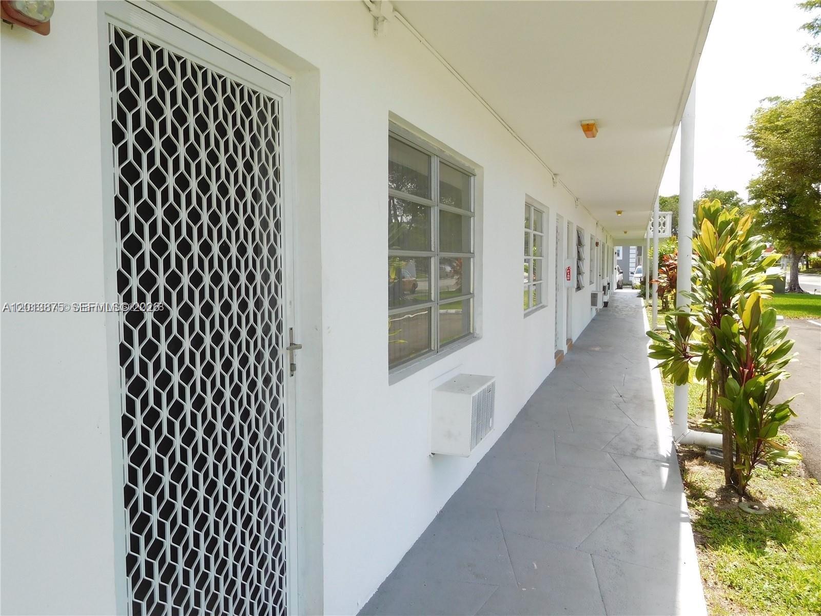Property photo # 0