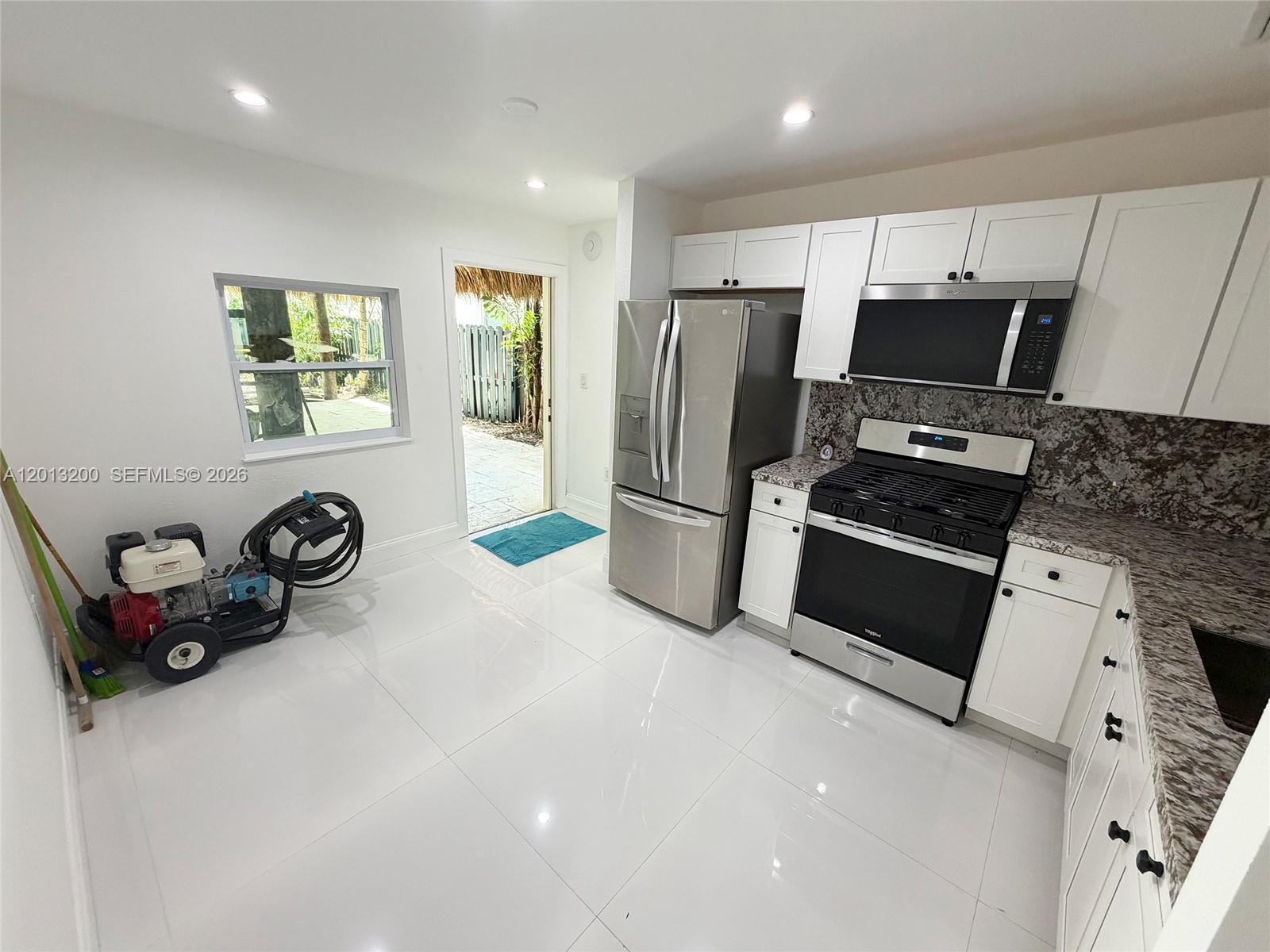 Property photo # 2