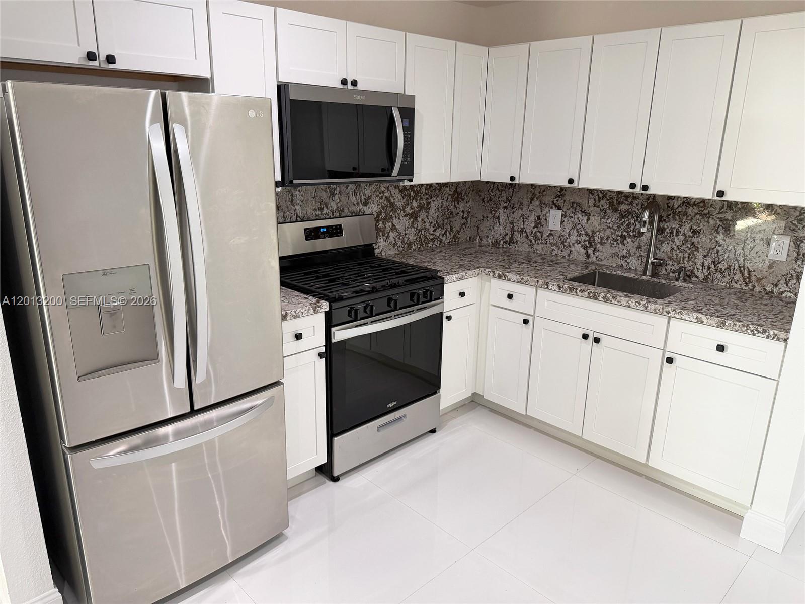 Property photo # 6