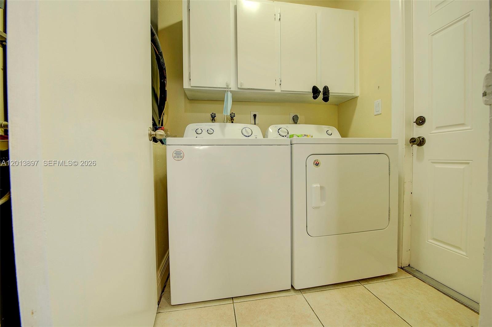 Property photo # 4
