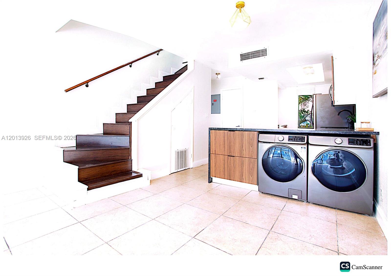 Property photo # 2