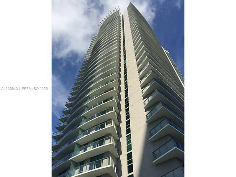 1100 Millecento Residence