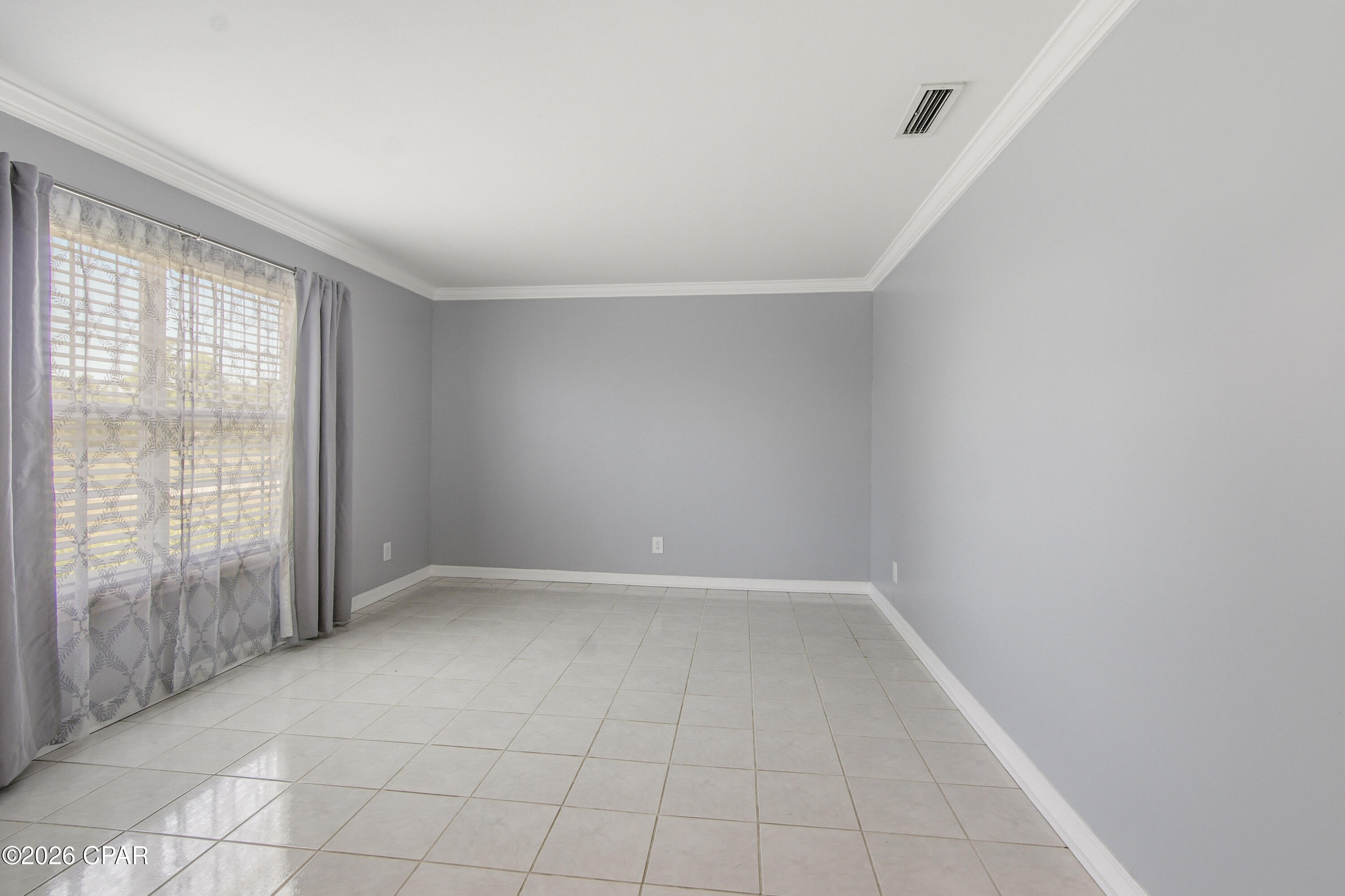 Image 13 For 2704 Drummond Avenue