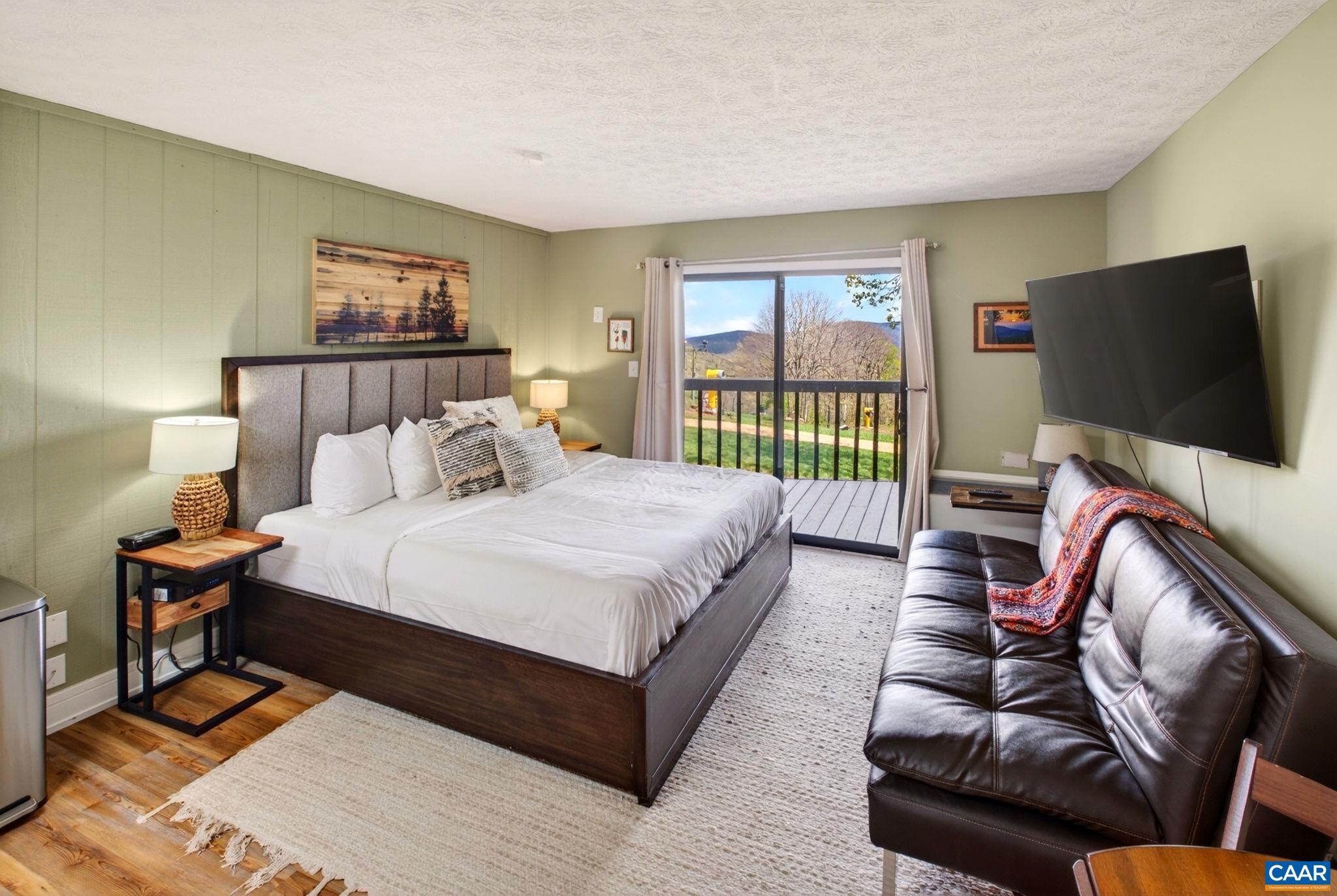 247 TIMBERS CONDOS, Wintergreen Resort, VA 22958
