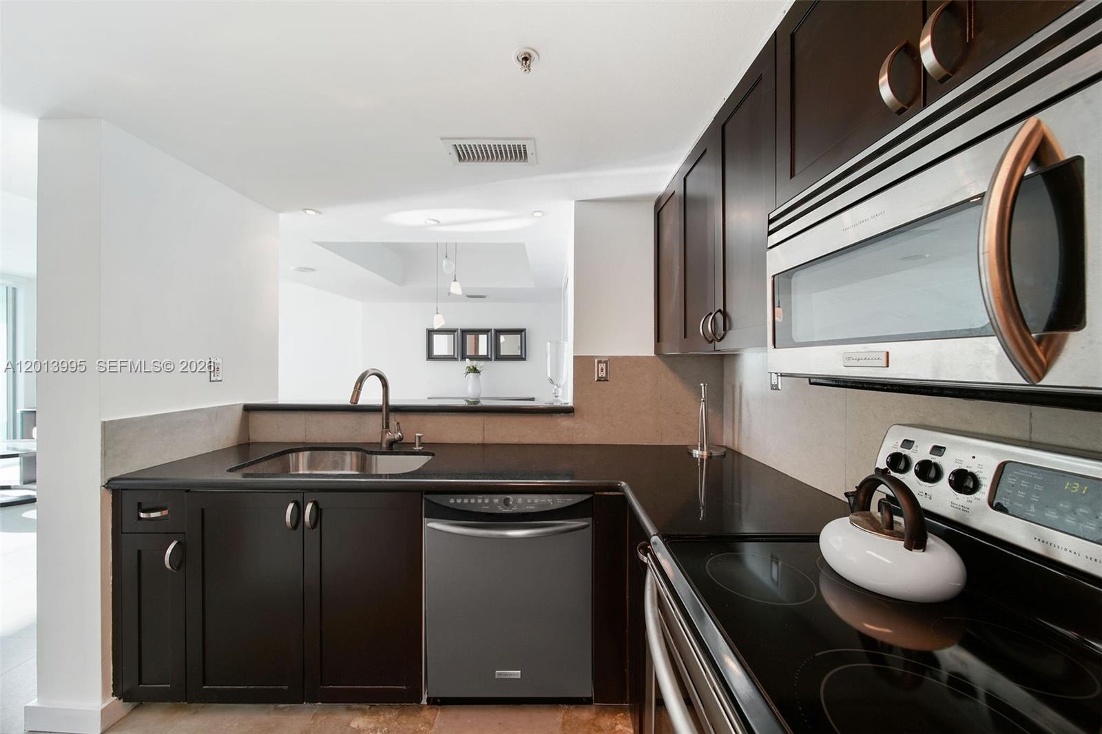 Property photo # 6
