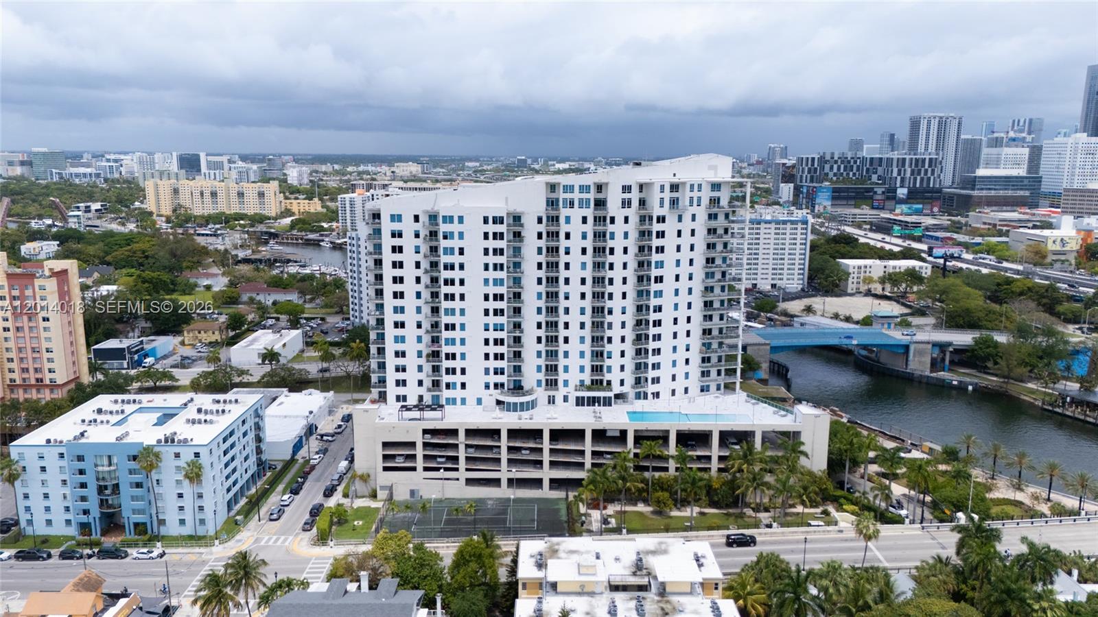 Neo Condo