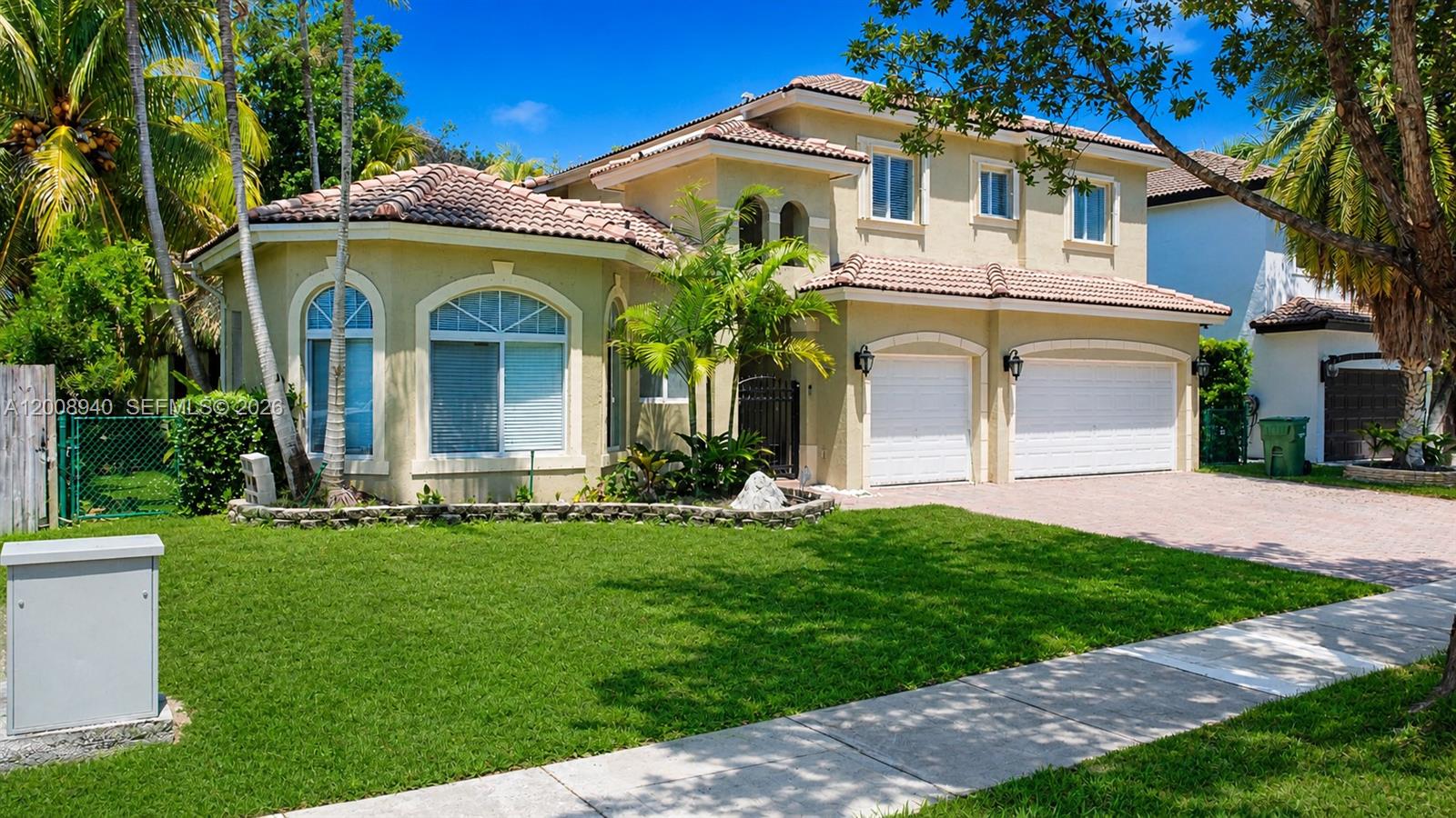 Palm Isle Estates