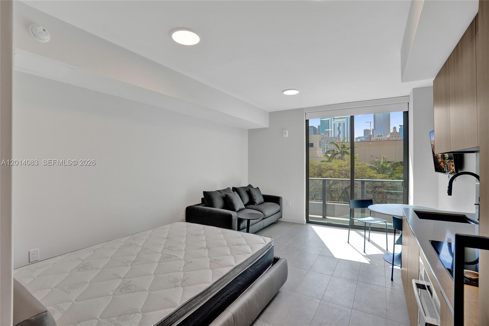 Property photo # 3