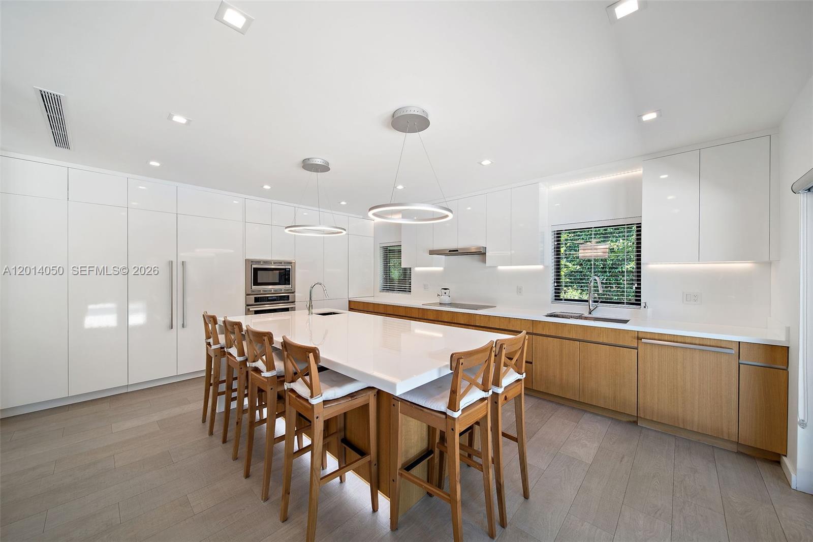 Property photo # 8