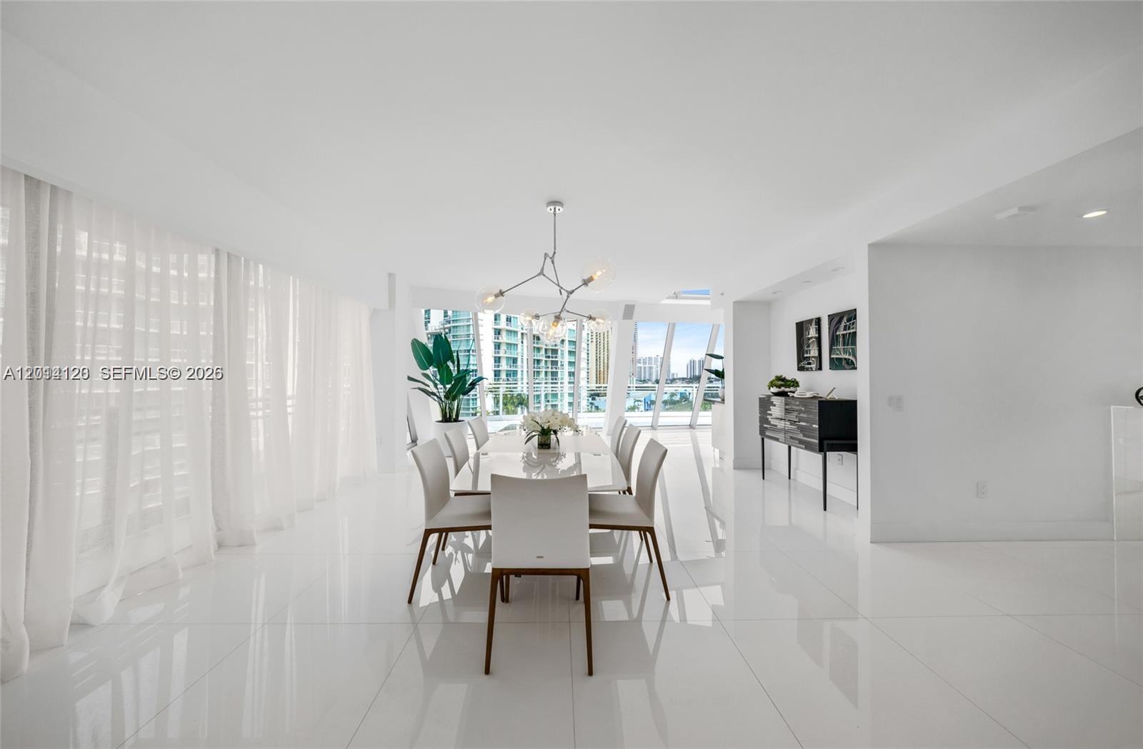 Property photo # 4