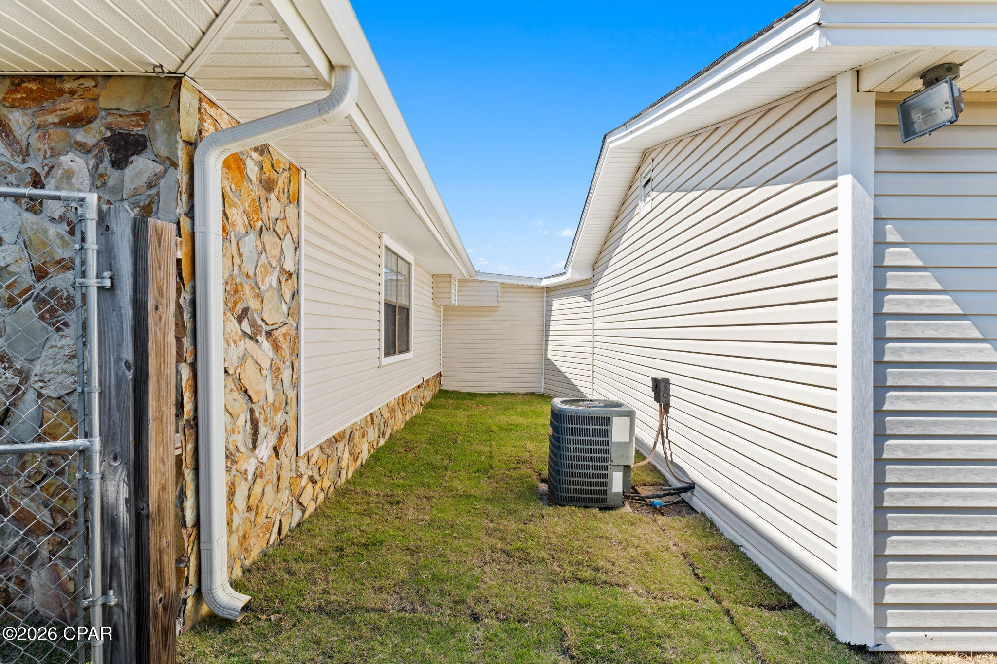 Image 61 For 2902 Malone Drive