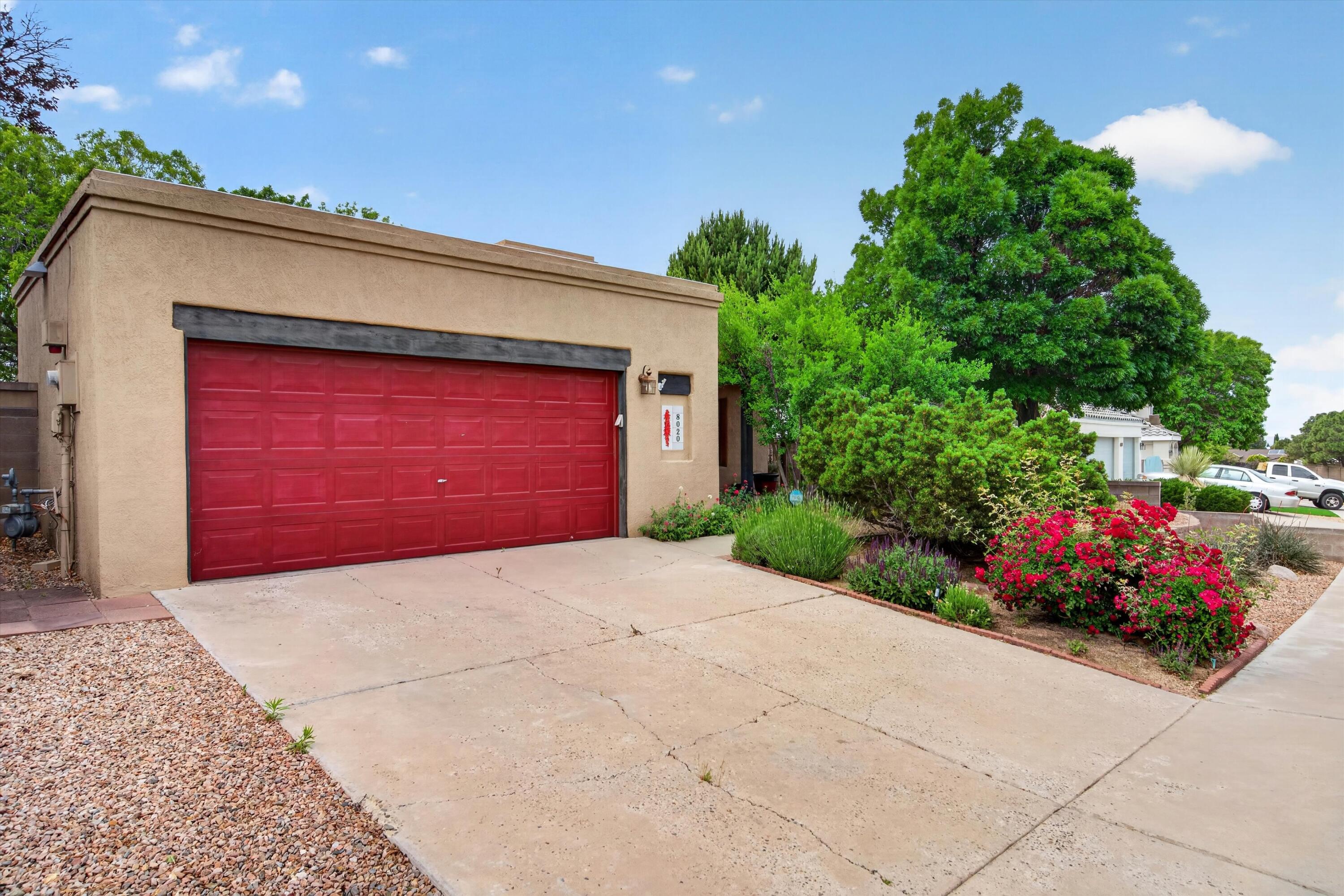 Homes for sale in Albuquerque, NM | 8020 Corona Ave Ne, Albuquerque, NM 87122 | MLS# 1102987