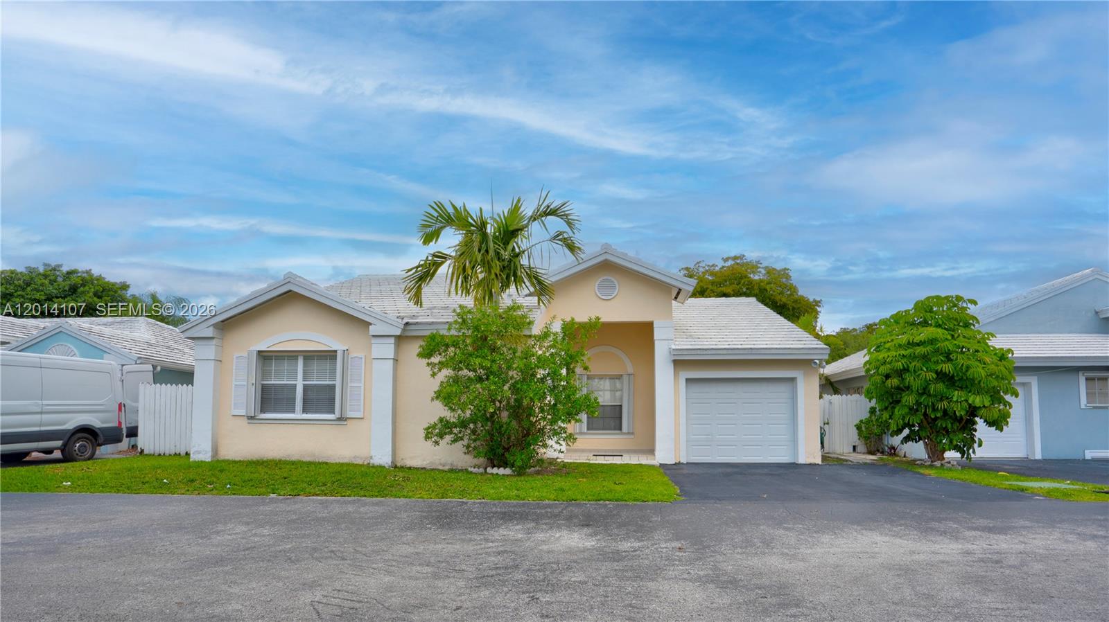 Property photo # 0
