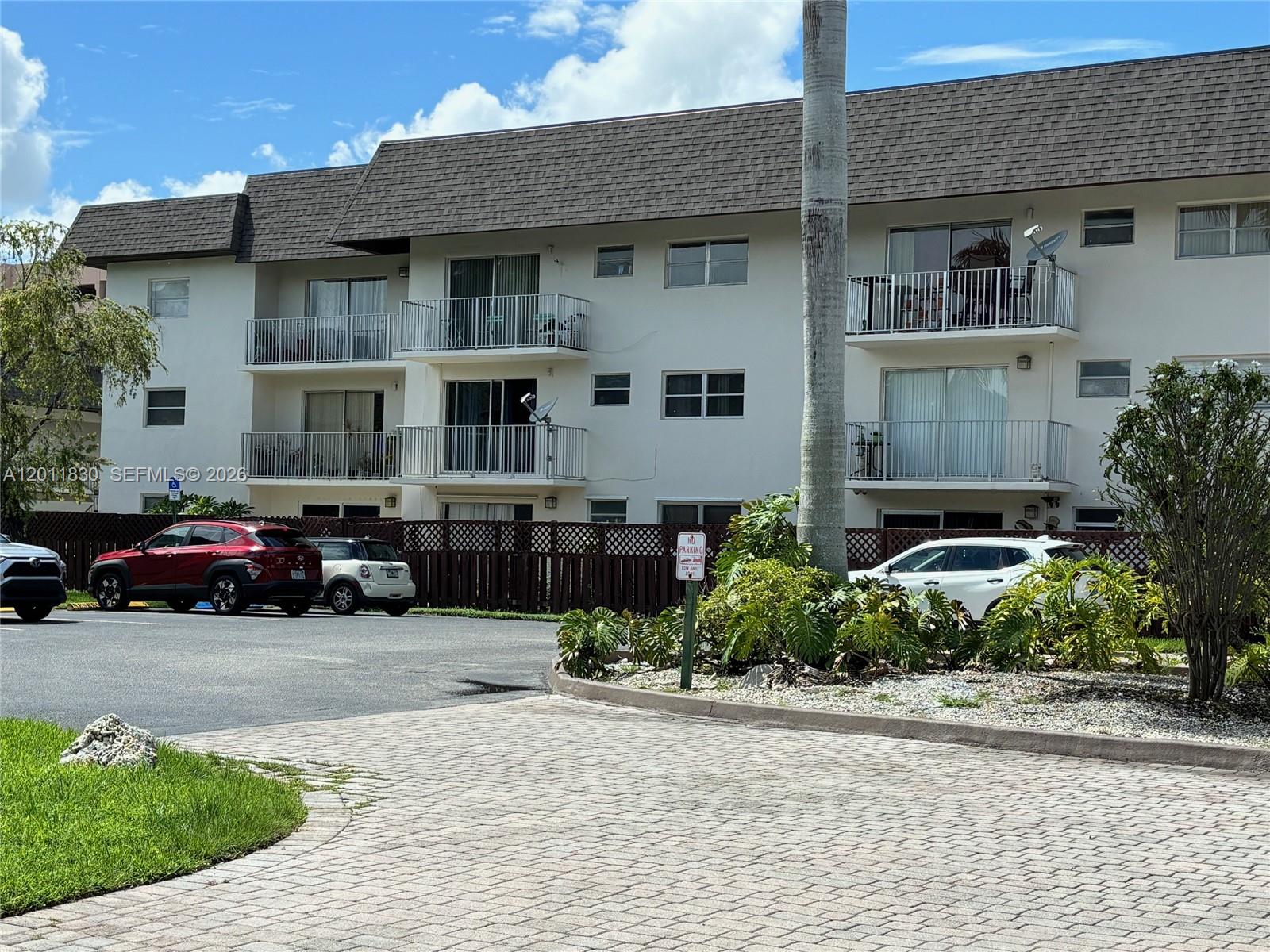 Gallowood Condo