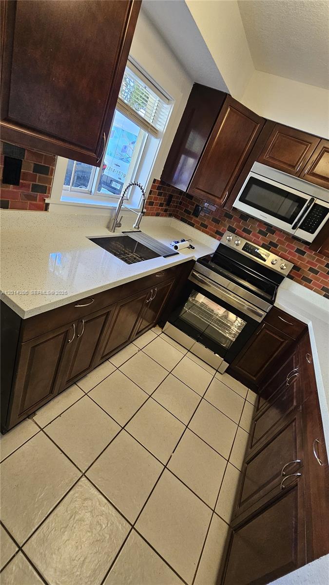 Property photo # 0