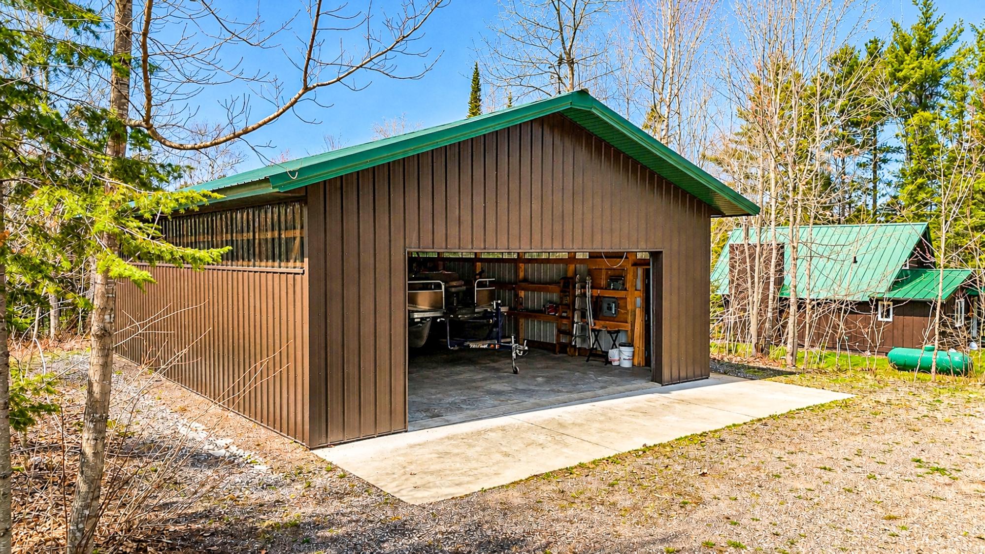 Long Lake MC Property 2086 Collins Rd Photo 34