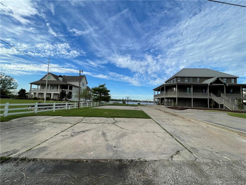 12 River Road