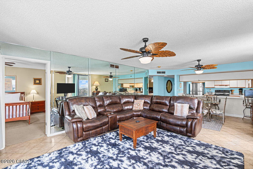 Image 18 For 6201 Thomas Drive 1402