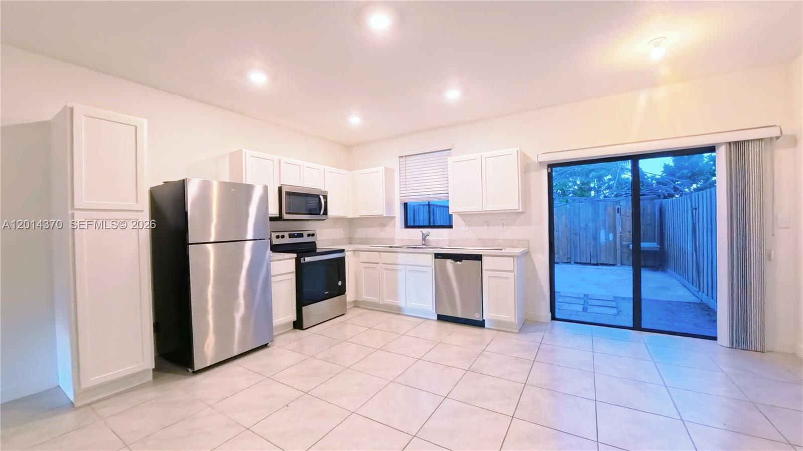 Property photo # 4