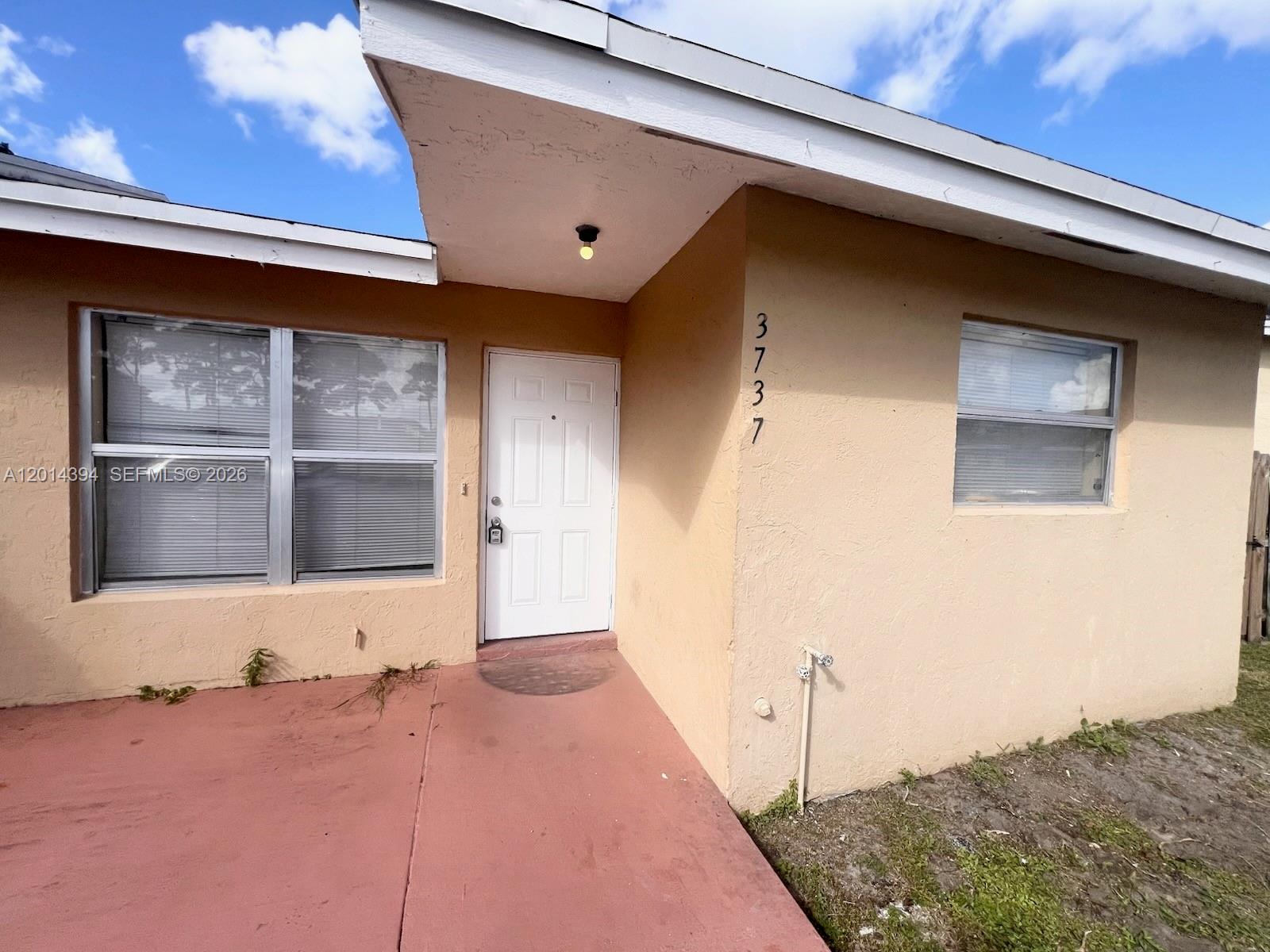 Property photo # 0