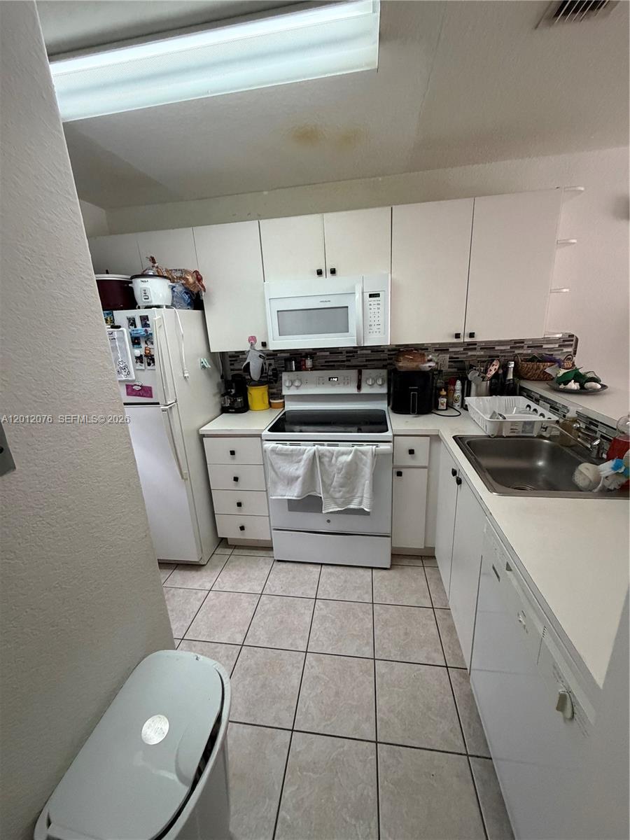 Property photo # 9