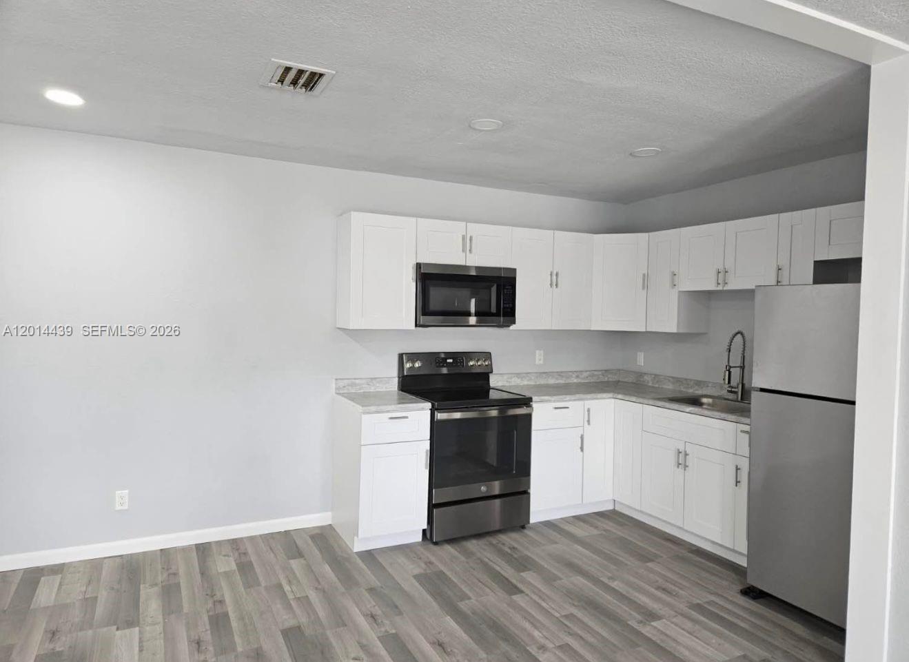 Property photo # 3