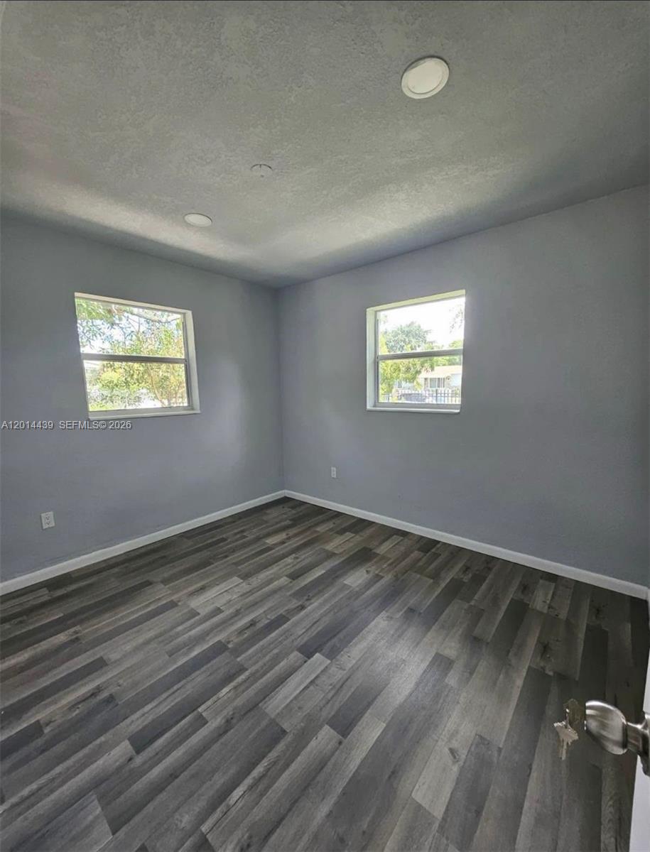 Property photo # 4