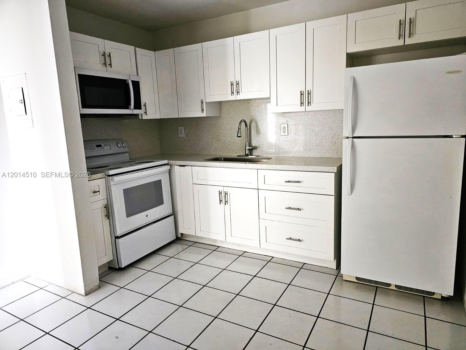Property photo # 2
