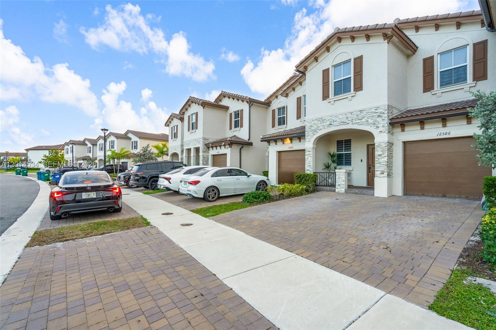 Property photo # 2