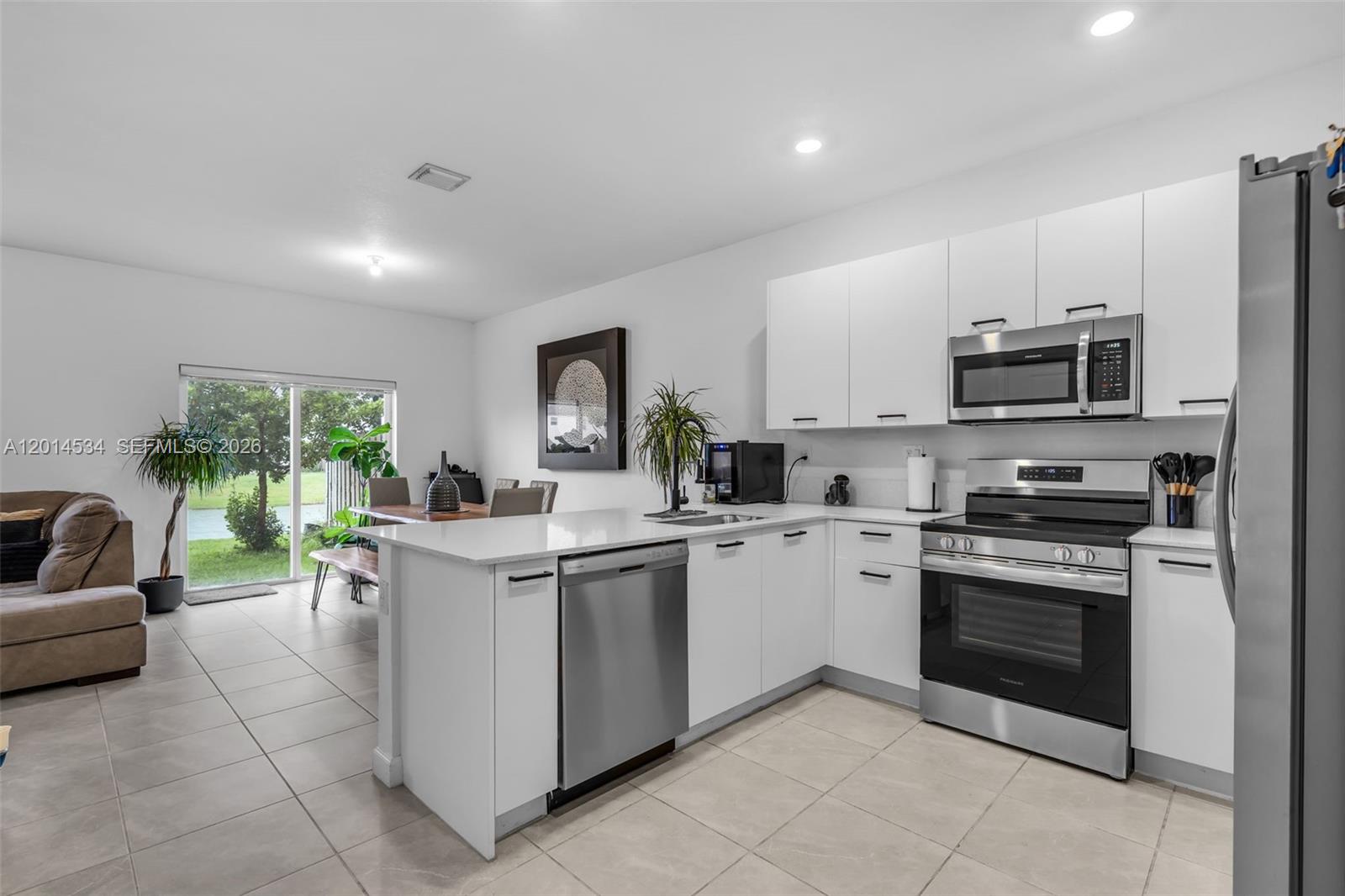 Property photo # 7