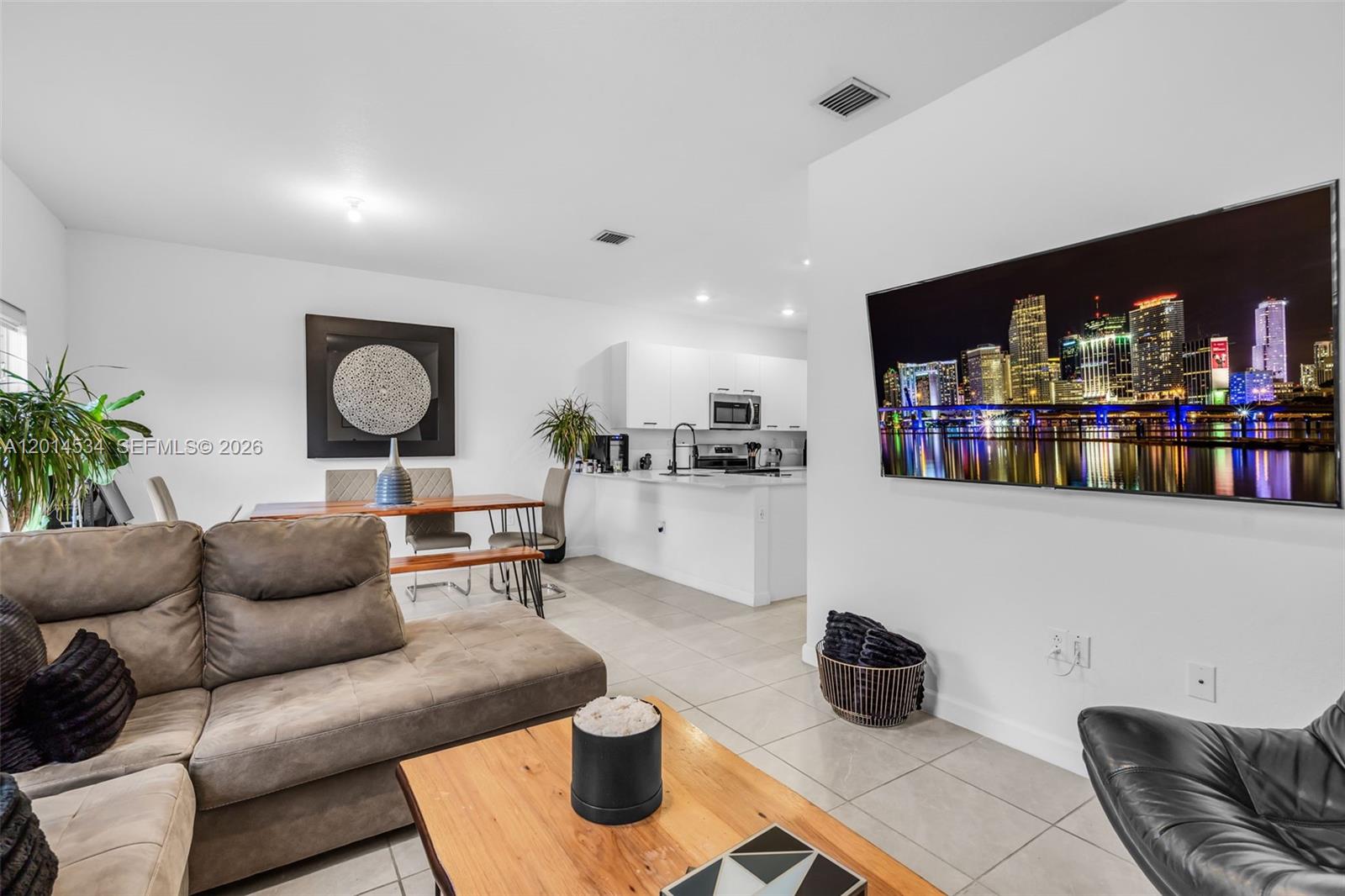 Property photo # 6