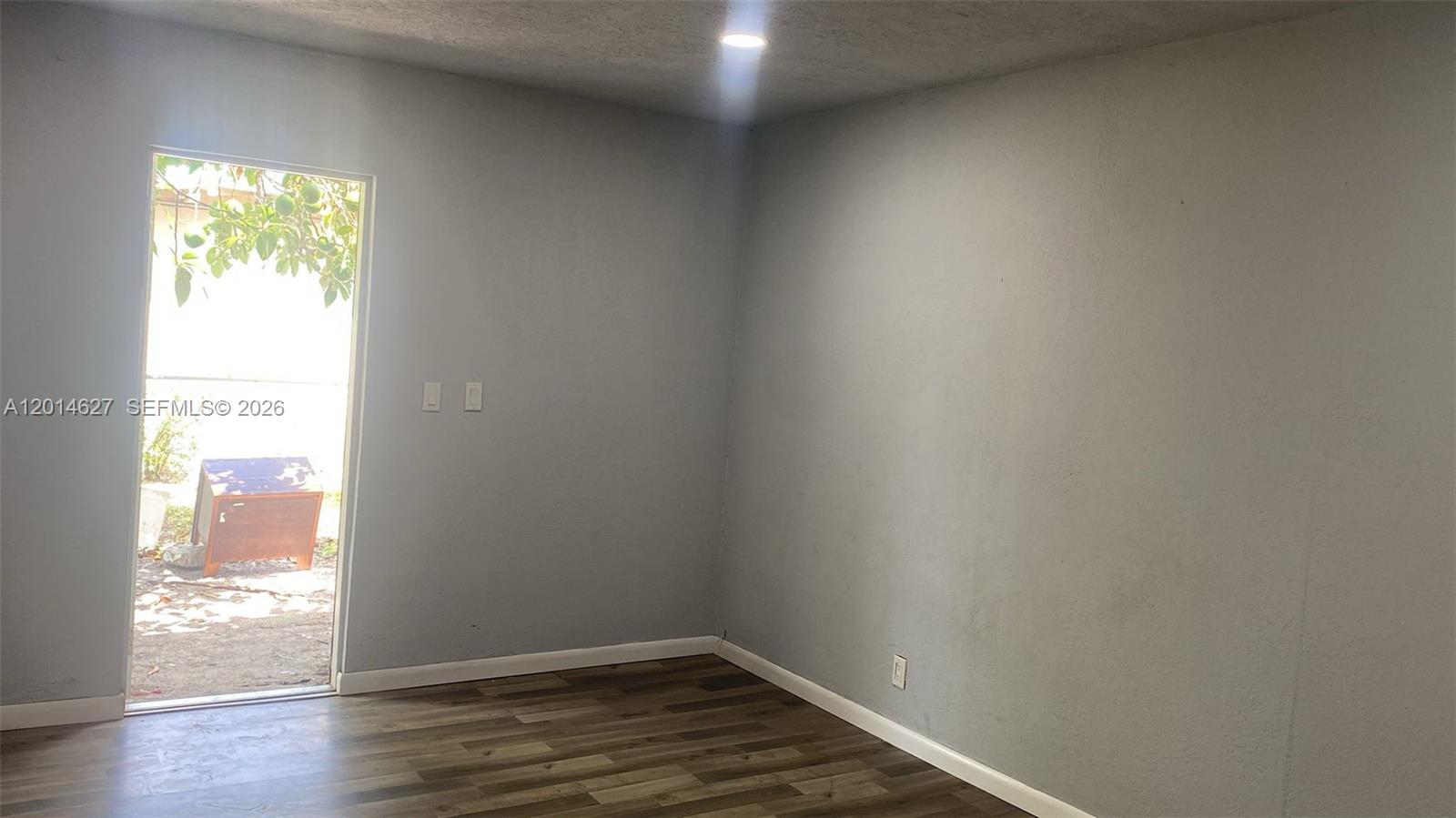 Property photo # 6