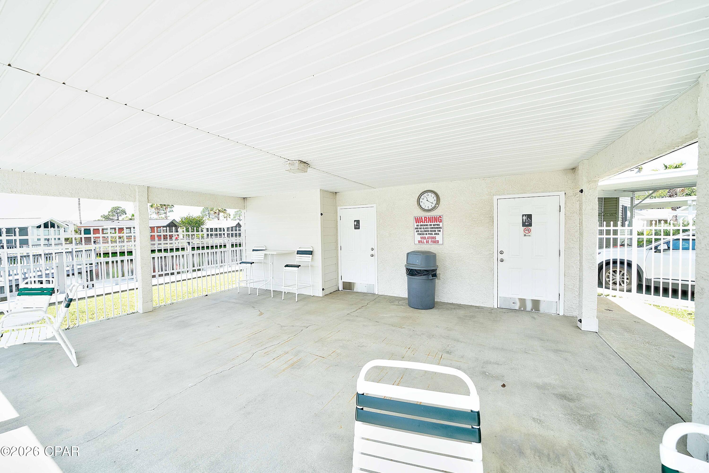 1219 Thomas Drive 73
