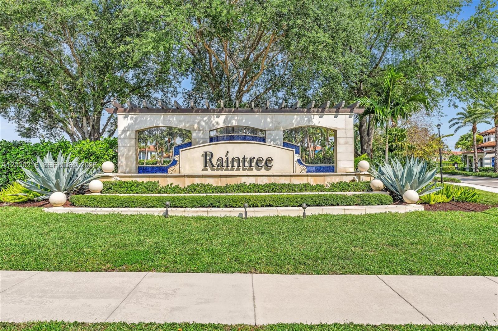 Raintree Pembroke Lakes So