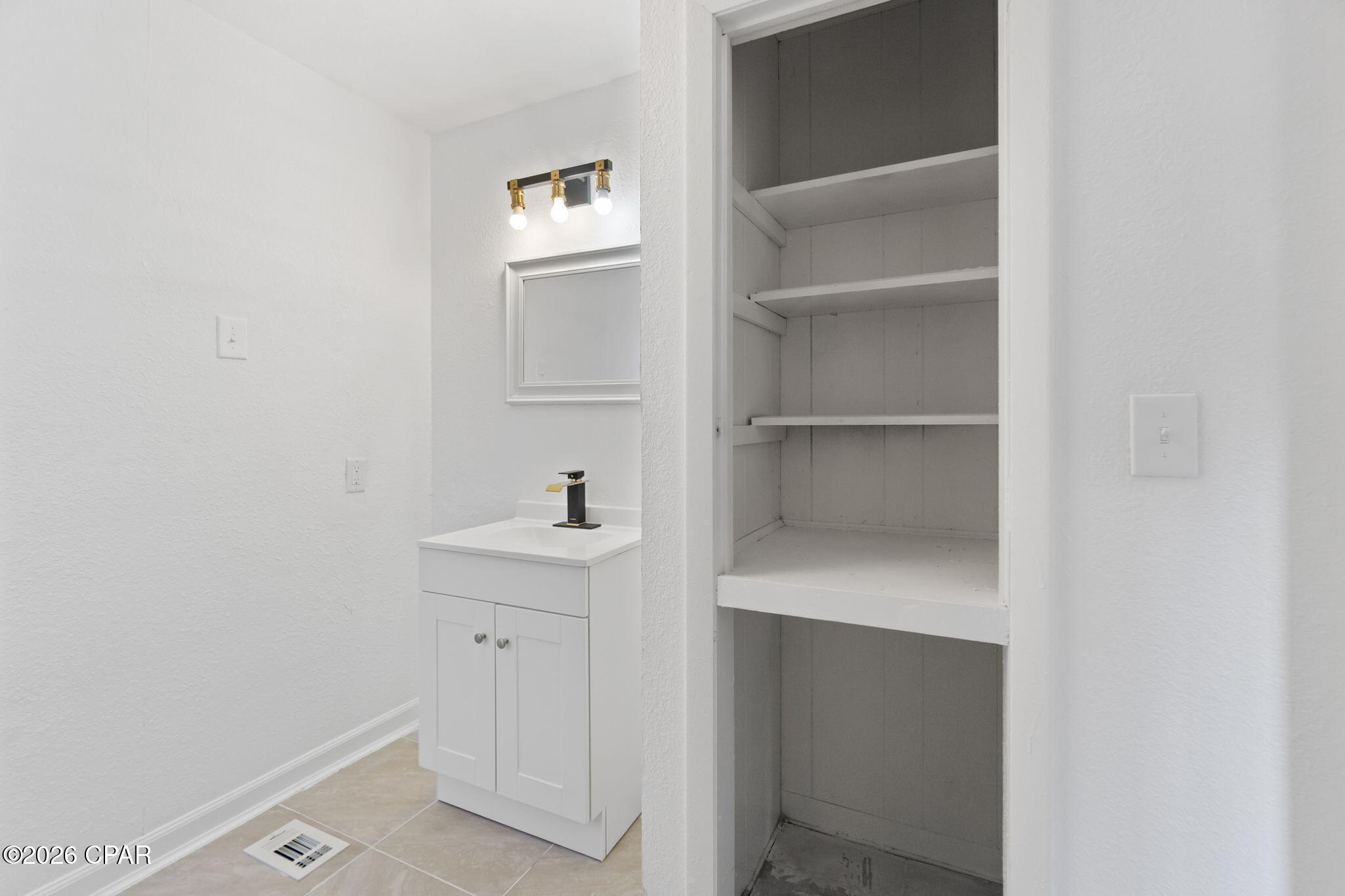 Image 15 For 20699 Sherry Avenue