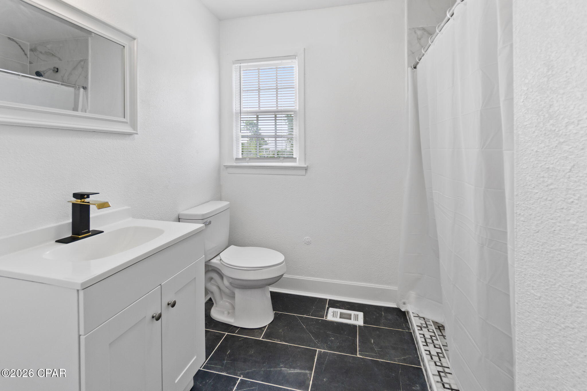 Image 20 For 20699 Sherry Avenue