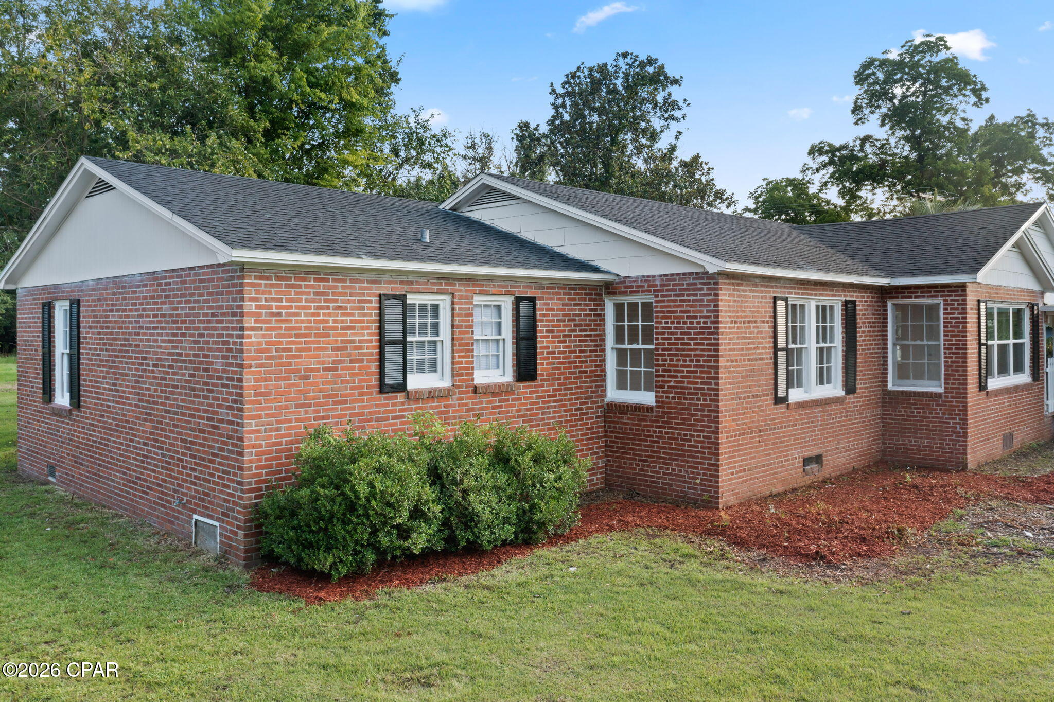 Image 24 For 20699 Sherry Avenue