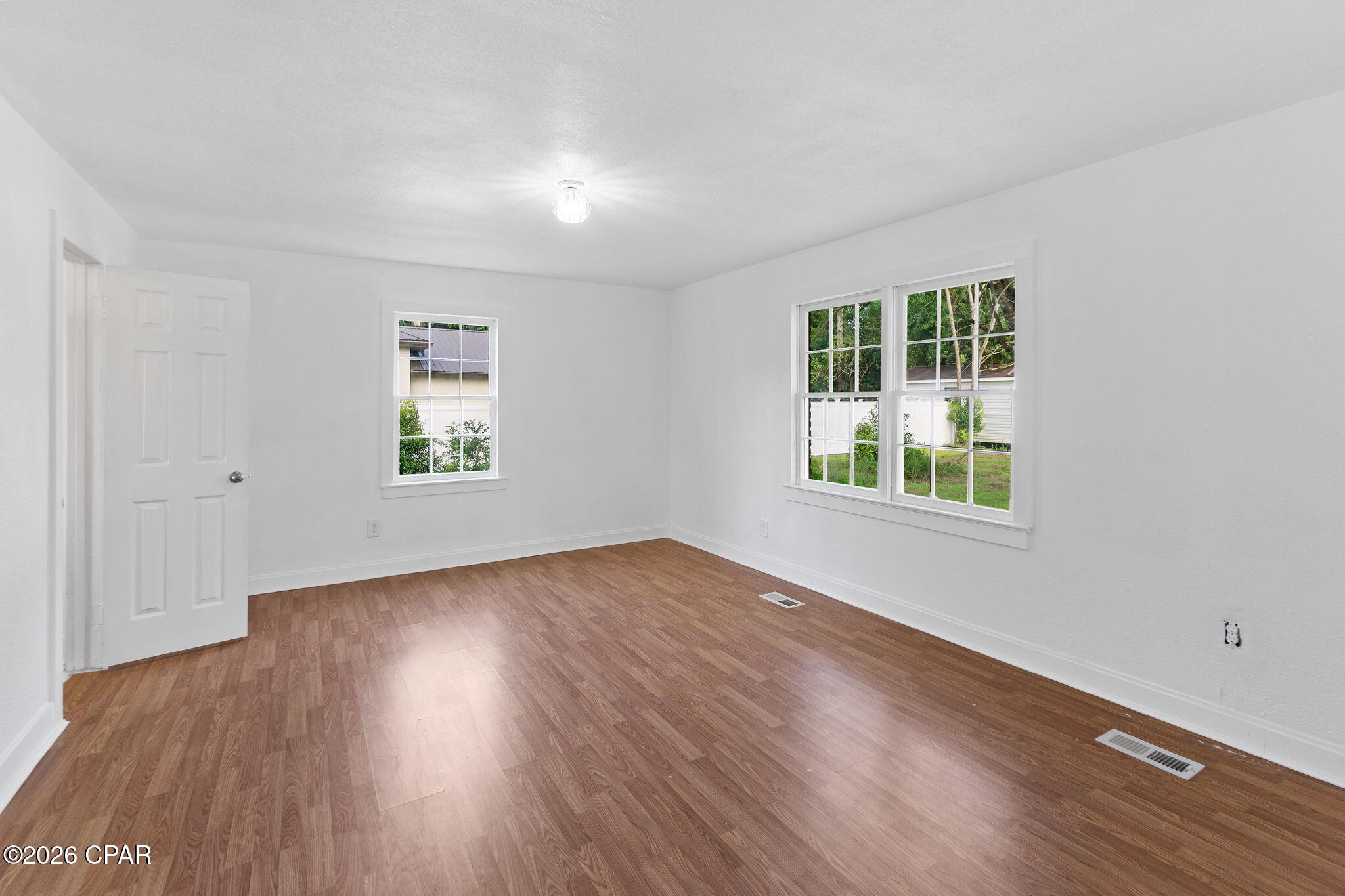 Image 8 For 20699 Sherry Avenue