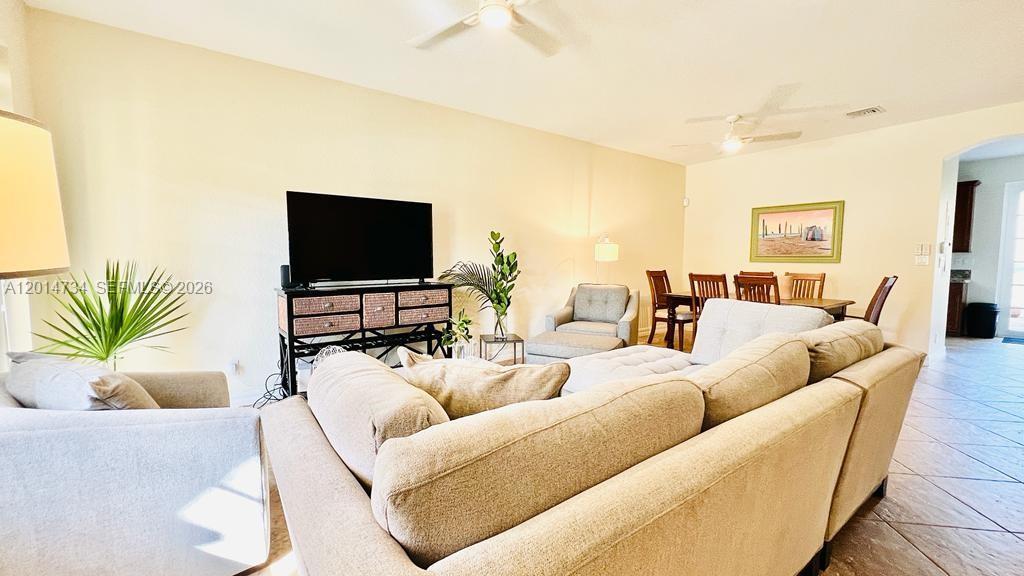 Property photo # 9