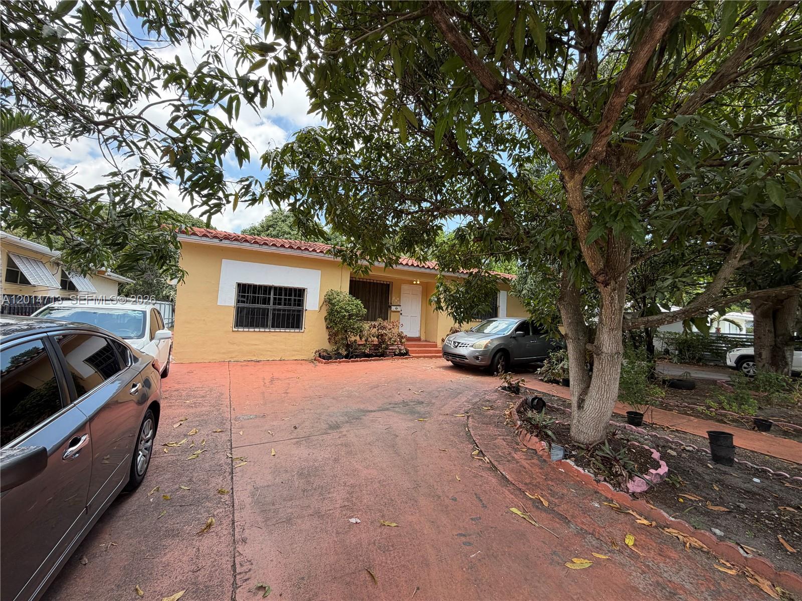 Homes for sale in South Miami, FL | 385 Ne 129th St, South Miami, FL 33161 | MLS# A12014713