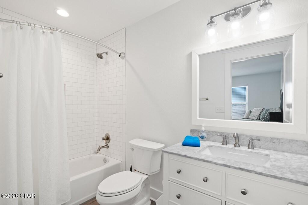 Image 31 For 104 42nd Street Unit B