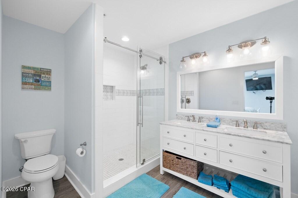 Image 35 For 104 42nd Street Unit B